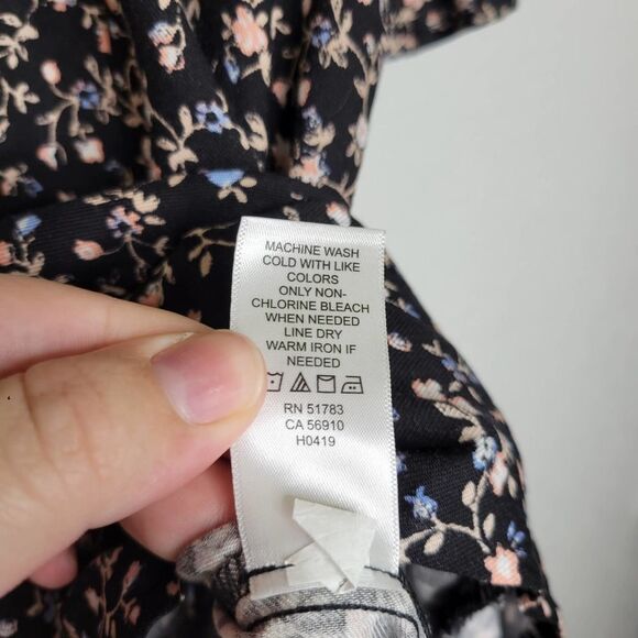 Maurices Floral Navy Blue Flutter Short Sleeve Ruffle Mini Dress Size Medium - Picture 8 of 9